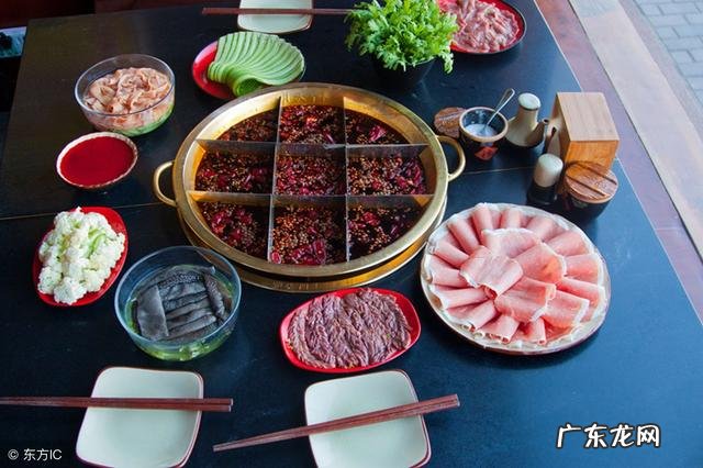 泡椒凤爪的制作过程 泡椒凤爪品牌