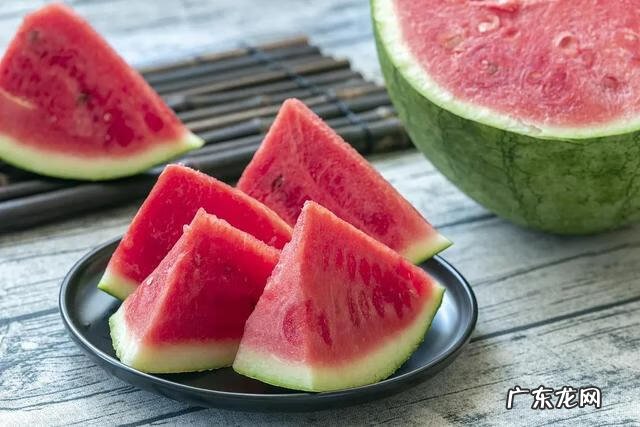 但惜夏日长 我爱夏日长什么意思