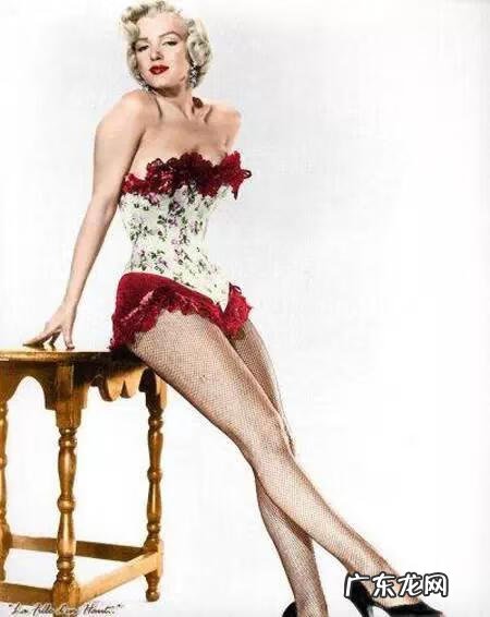 隆胸什么价 明星隆胸价格多少