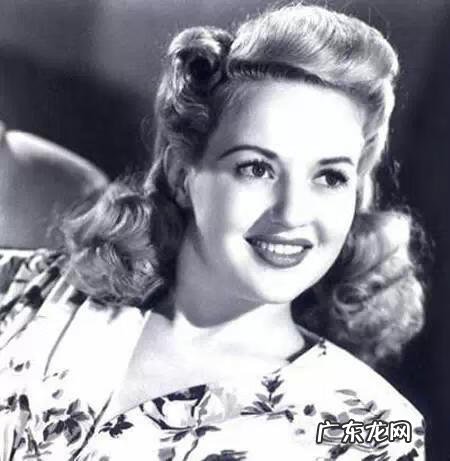 隆胸什么价 明星隆胸价格多少