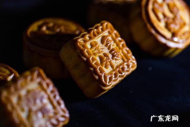 中秋节的诗歌10首 中秋节的诗歌有哪些