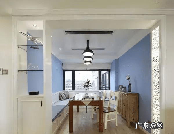 卧室刷蓝色的墙好看吗 墙壁刷蓝色好看吗