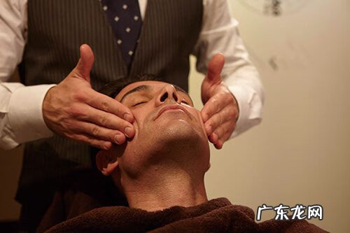 刮胡子容易出血是什么原因 刮胡子出血预示着什么