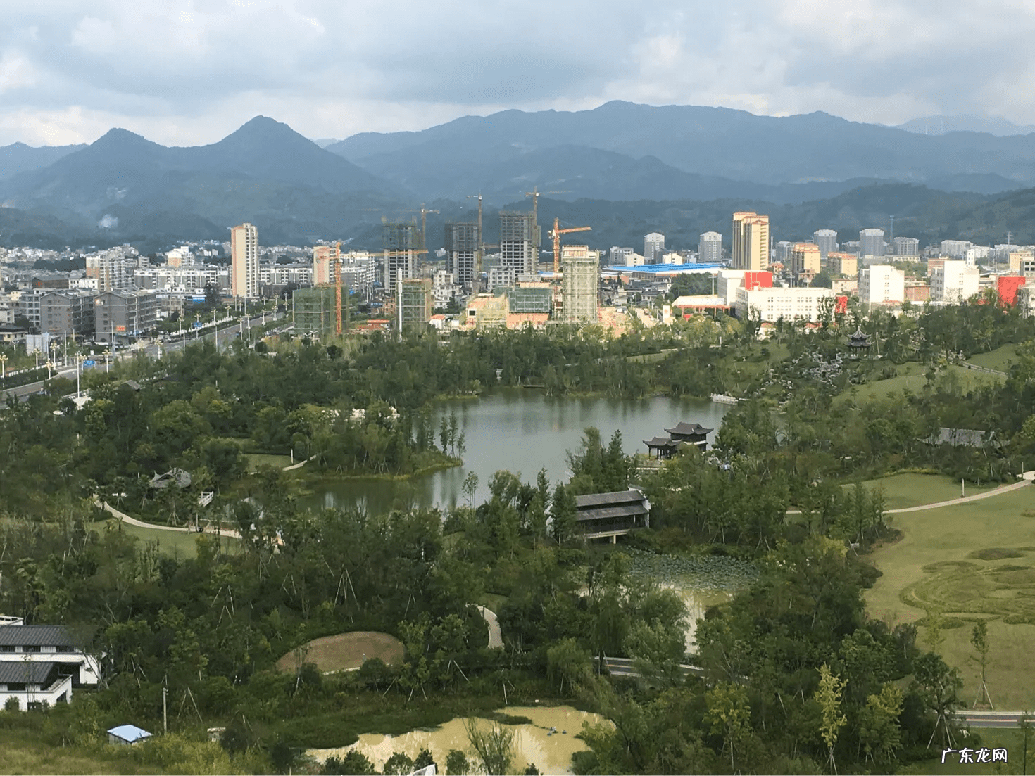 书香华府户型图 祥光书香华府风水图