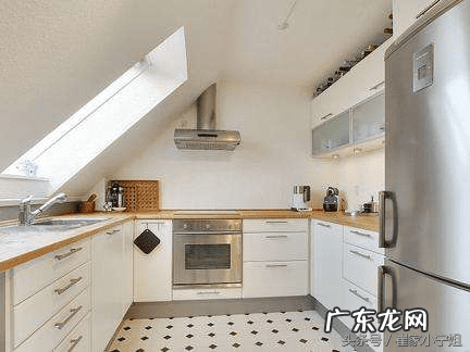 一楼架空层上的风水 睡在楼道架空层阁楼风水