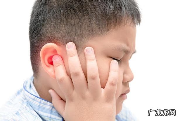 耳朵发炎该怎么办 耳朵发炎
