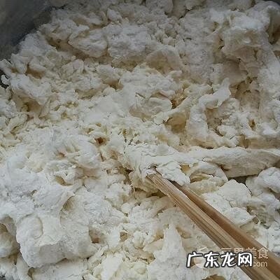 馄饨皮如何制作 馄饨皮的做法大全