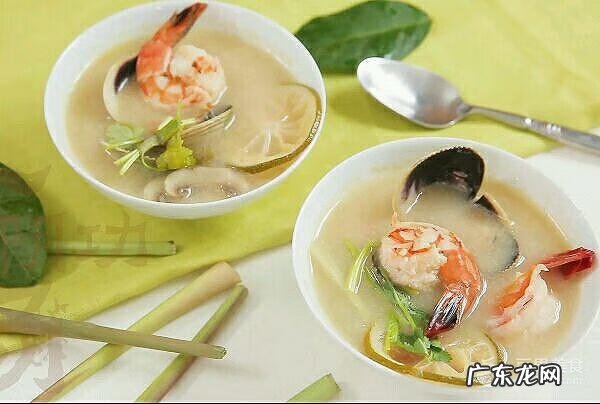 炖鸡汤放什么材料好吃 香茅炖鸡汤做法