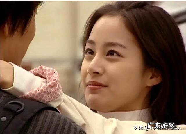 中国整容的女明星 女星整容对比照