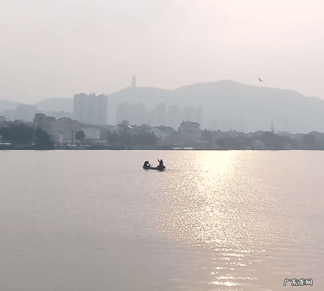 水向西流风水好吗 西面靠江风水