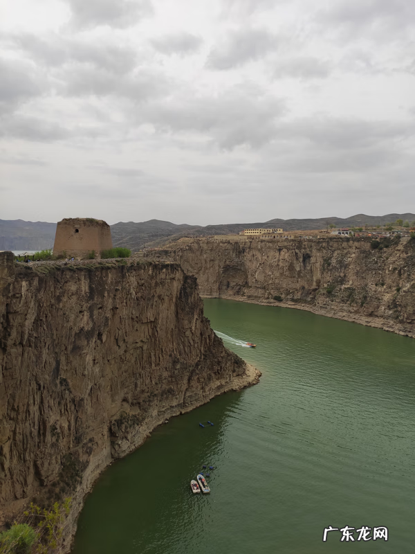 偏关县有多少个乡镇 偏关县风水先生是谁