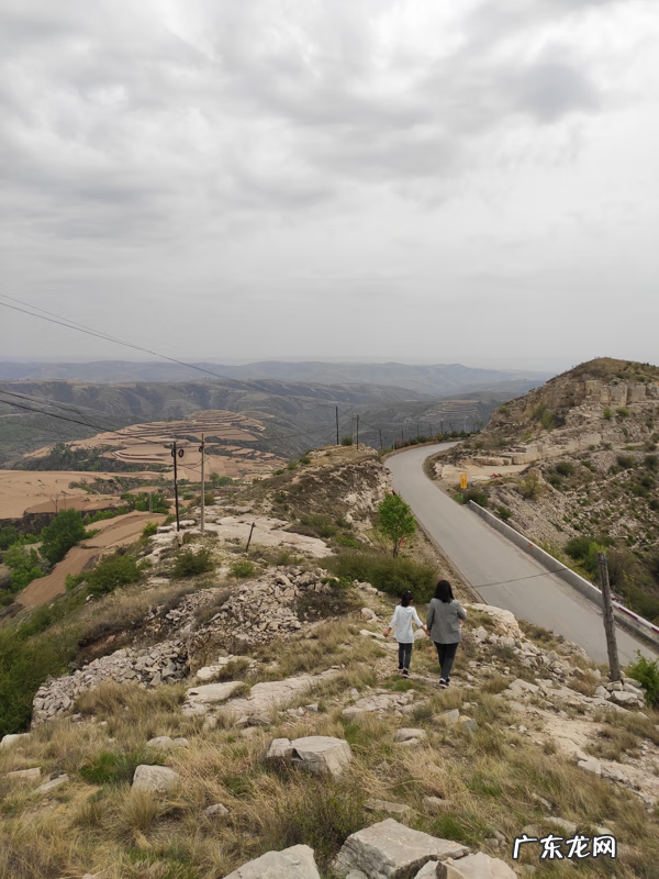 偏关县有多少个乡镇 偏关县风水先生是谁