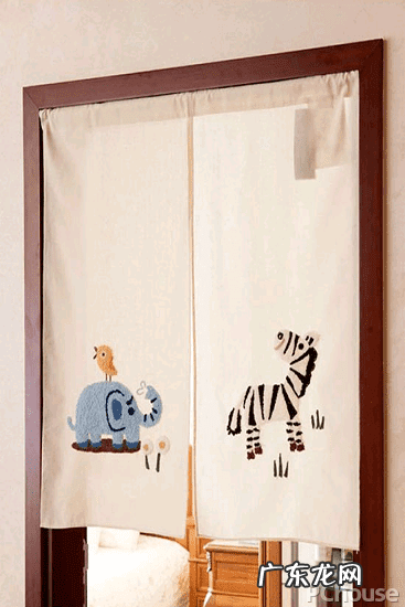 风水门帘用什么材质好 风水门帘什么形状好用