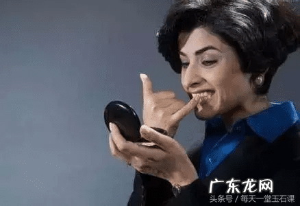 面部皱纹与风水的关系 风水中皱眉寓意好吗