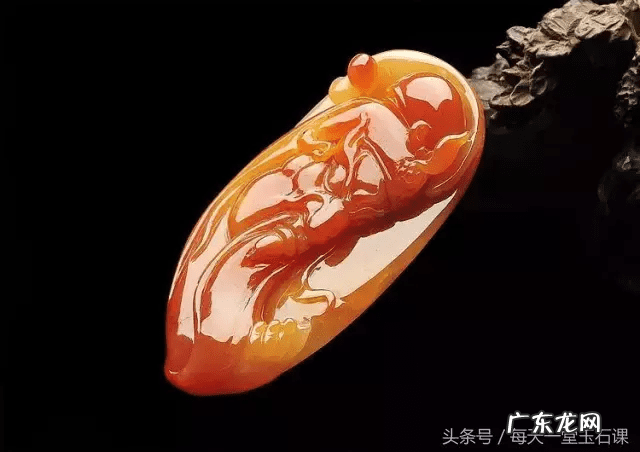 面部皱纹与风水的关系 风水中皱眉寓意好吗