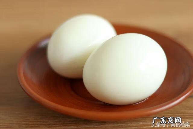 鸡蛋煮多久才会熟 整个鸡蛋煮多久能熟