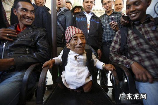 世界上最矮的人?