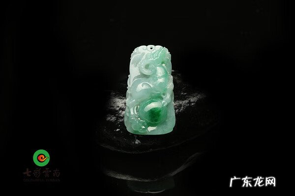 属马人佩戴龙可以吗 属马的能带龙牌吗