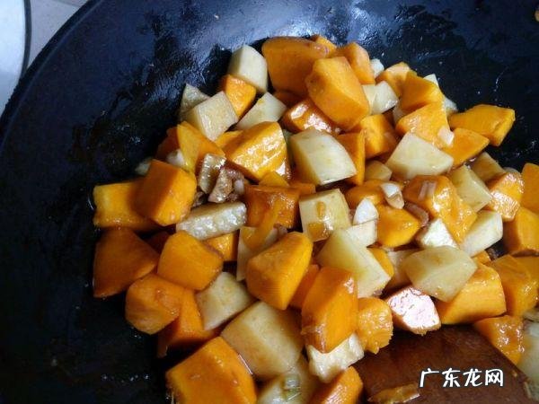 土豆炒南瓜 南瓜炖土豆先放南瓜还是土豆
