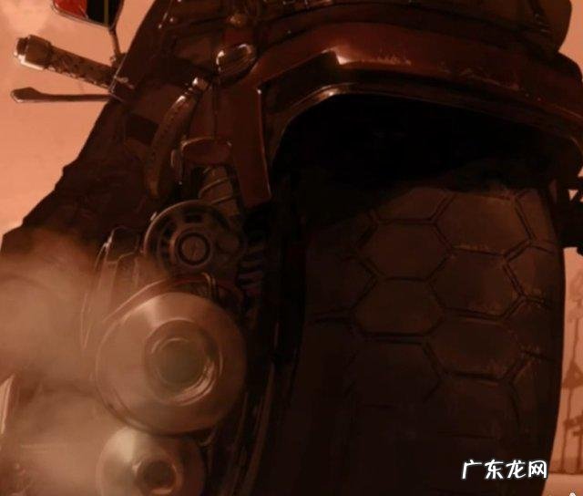 机动队长苏雷德在哪