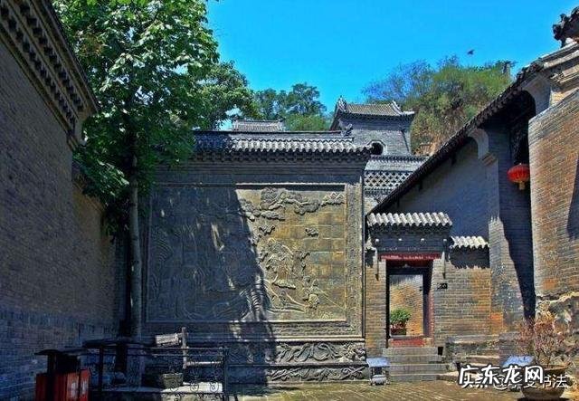 风水大门木门好还是铁门好 铁门在风水中的作用