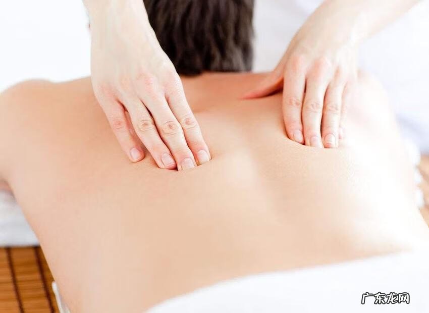 喉咙痒咳嗽怎么止咳 感冒引起喉咙痒咳嗽怎么办