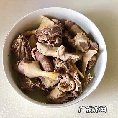 炖啤酒鸭怎么炖好吃 啤酒鸭怎么做