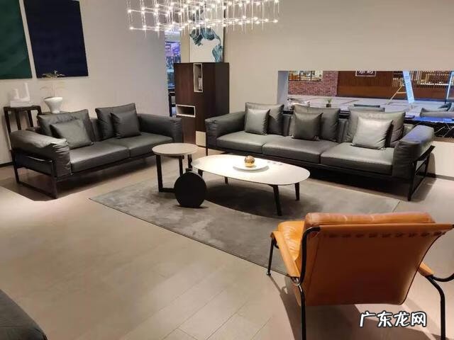 摆沙发有什么风水讲究 直排沙发的风水讲究