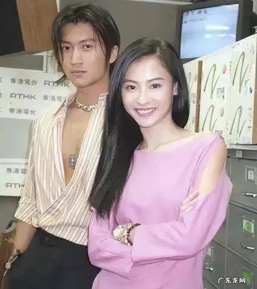 锋芝离婚原因 锋芝婚变原因