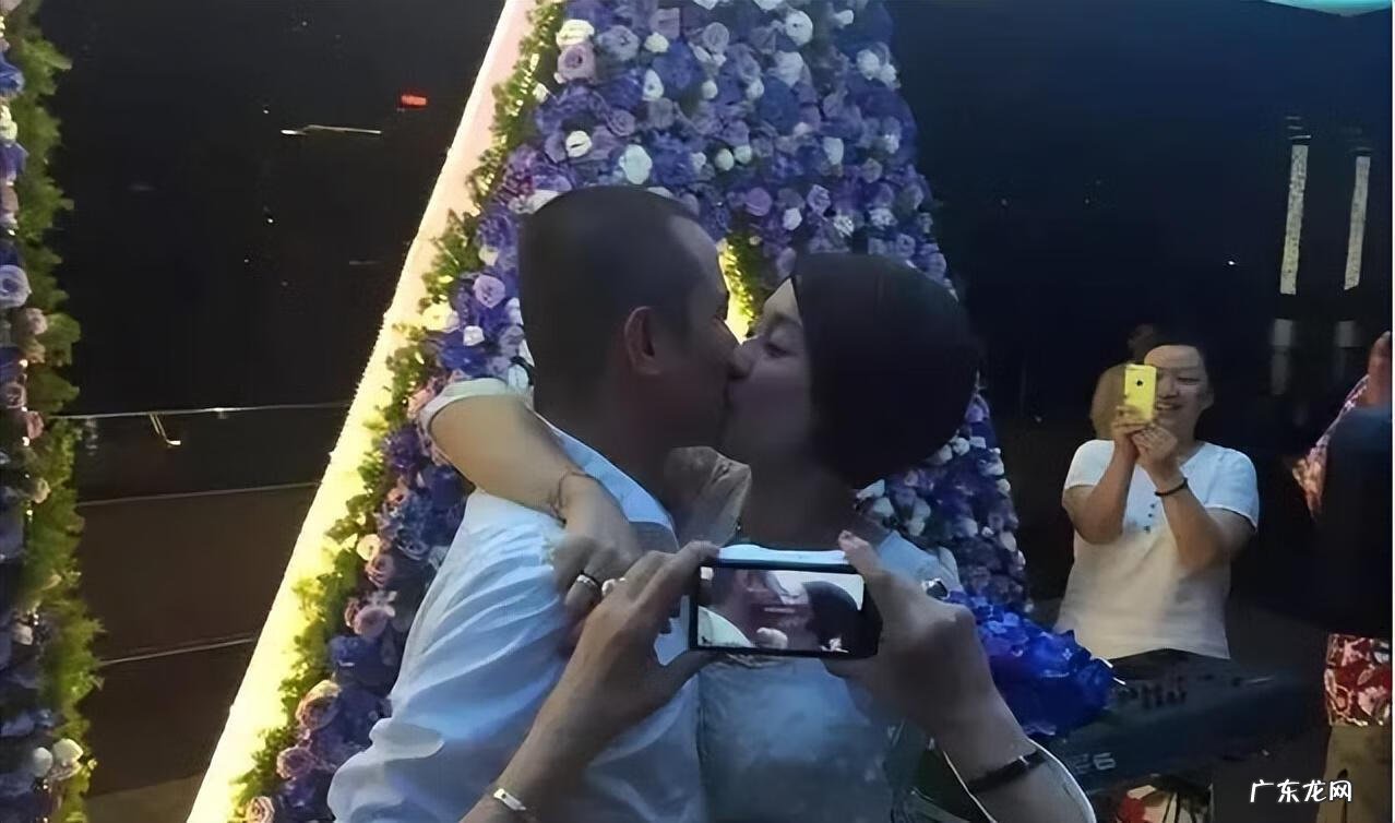 锋芝离婚原因 锋芝婚变原因