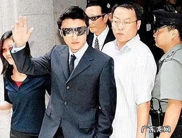 锋芝离婚原因 锋芝婚变原因