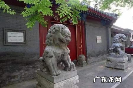 房子上面放石狮子好吗 屋里放石狮子风水好吗