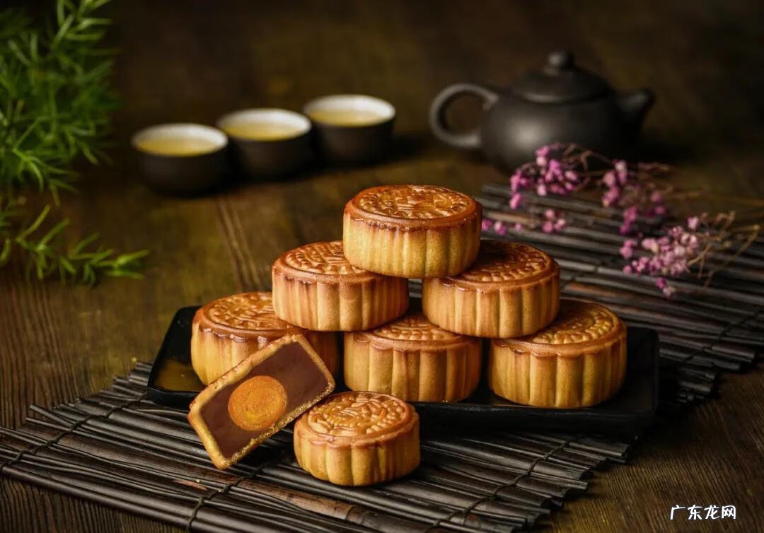 中秋节相关的儿童画 关于中秋节的儿童画大全