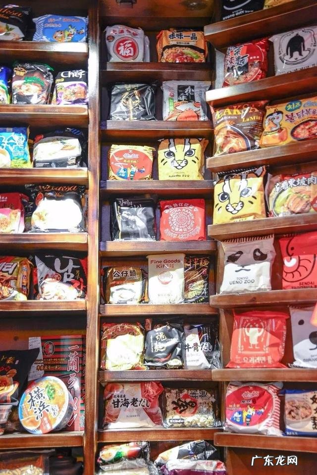 私房烘焙店面效果图 烘焙店面风水布置