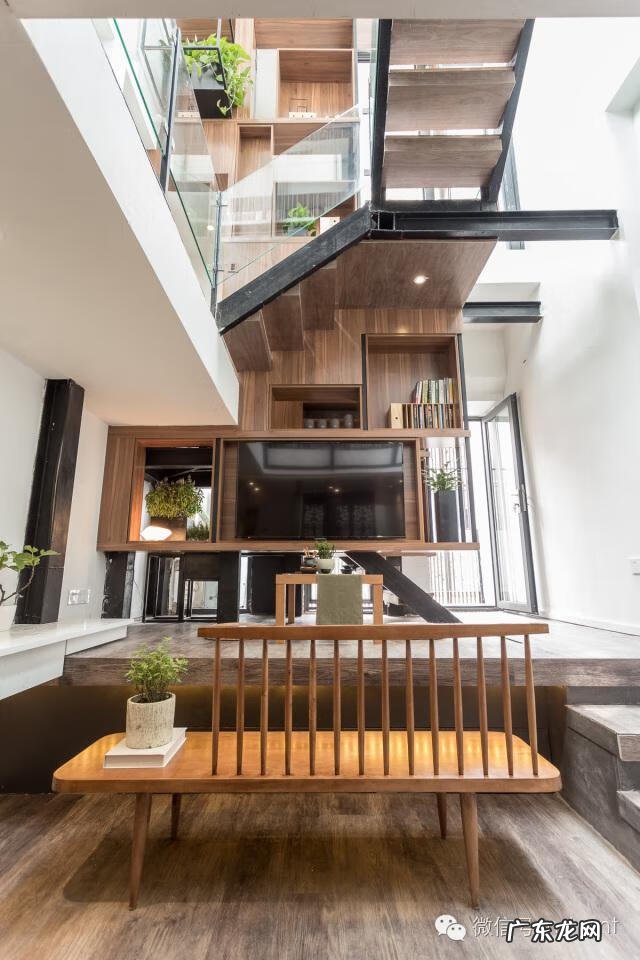 别墅院内打井在什么位置最好 别墅通风井图片