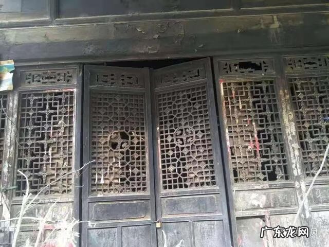 环山抱水是什么风水格局 山 环抱 风水