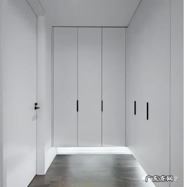 房间衣柜什么颜色风水最好 风水招财衣柜颜色搭配