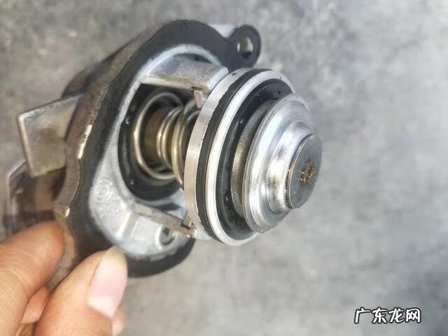 奔驰271发动机暖风水管 奔驰换过暖风水管没暖风