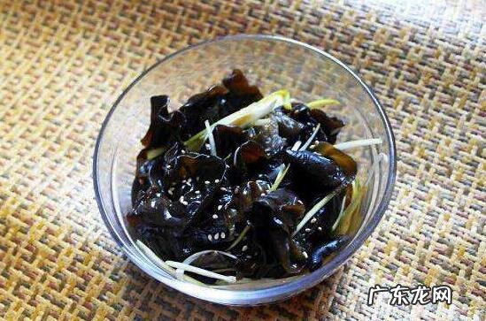 芥末木耳怎么做好吃 芥末木耳的做法窍门