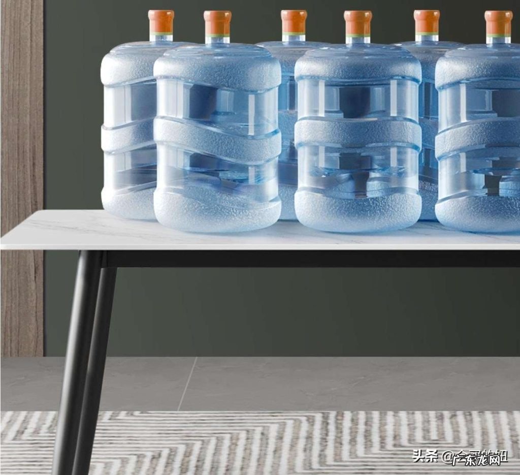 岩板餐桌是厚的好还是薄的好 岩板餐桌有什么优点与缺点!