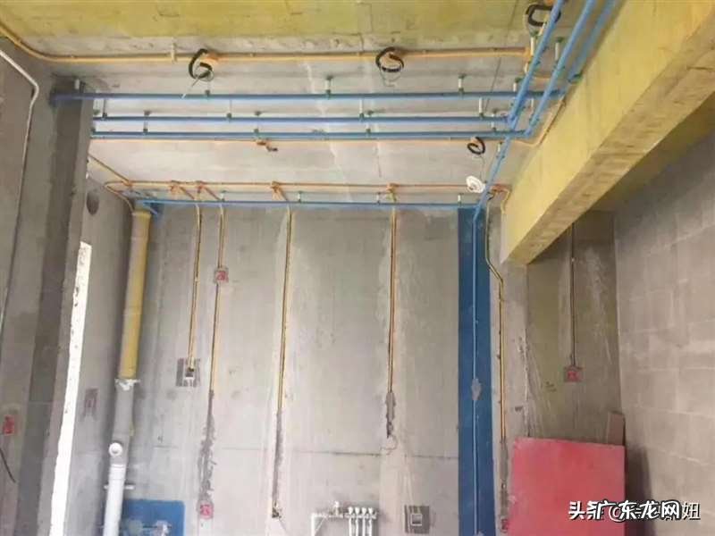 “轻硬装,重软装”这个观点对吗?装修中如何省钱还能保证质量