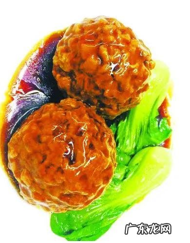 掌握这几点在家轻松搞定 国宴名菜红烧狮子头的家常做法