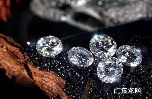 莫桑钻和钻石的区别
