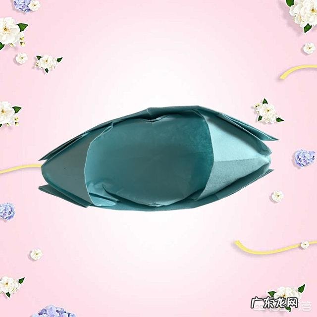 小纸船折叠图文教程 小纸船的折法有哪些