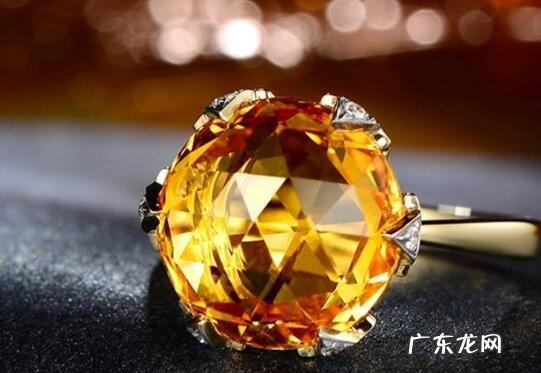 黄水晶的作用和功效与禁忌