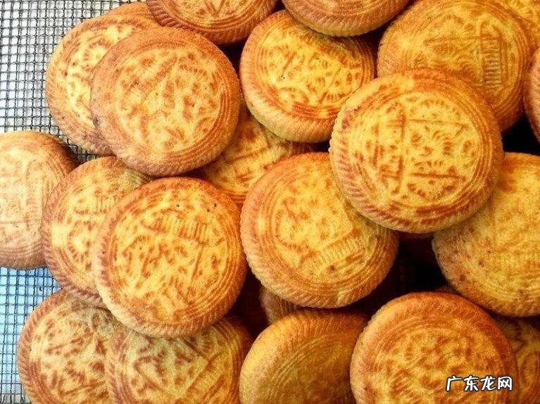 盘点全国各地中秋月饼24种,有你熟悉的家乡月饼吗?