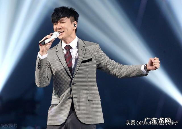 吉他和弦怎么弹奏 吉他弹唱怎么知道唱到哪按哪个和弦