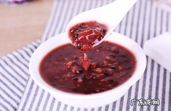 花生皮煮水正确做法 花生皮煮水的好处