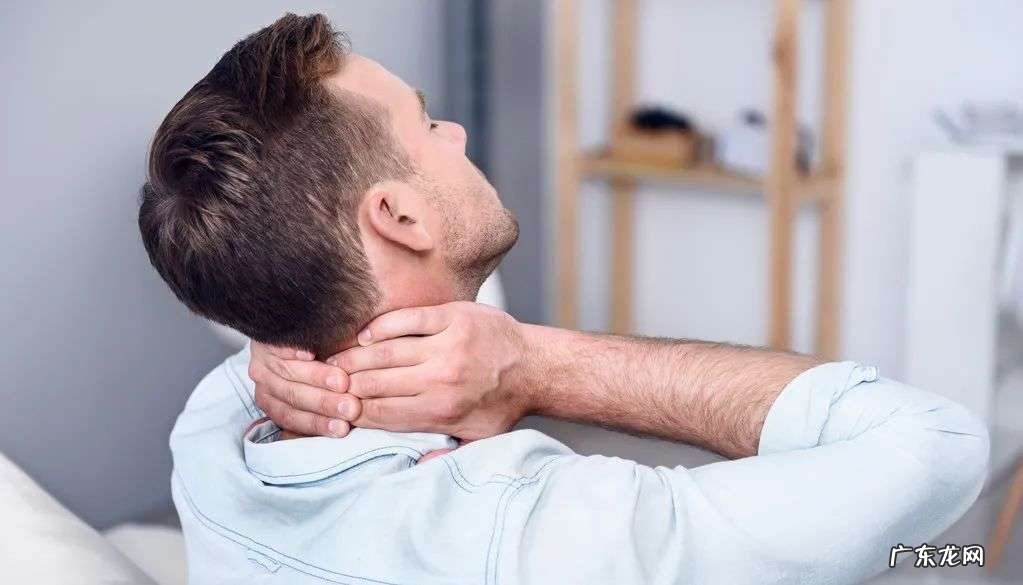 正确的呼吸方法加上小动作,清肺护肺