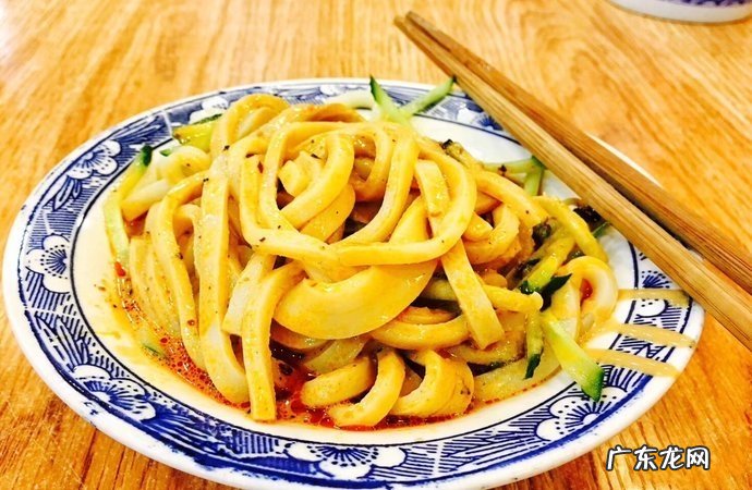 最具人气的五大美食街 西安十大地道的西安美食排行榜